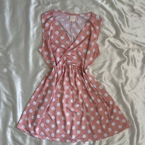 Vintage Pink Polka Dot Sleeveless Tank Top (Flirty Pink)